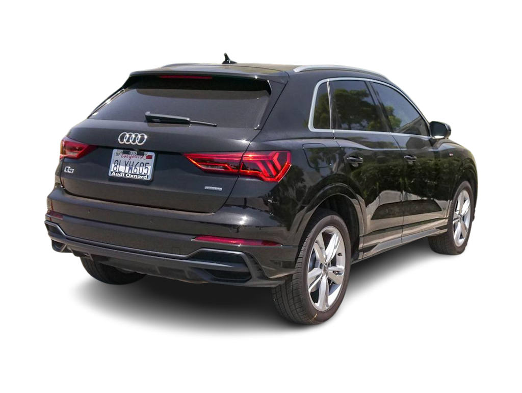 Thumbnail: 2019 Audi Q3 - 13