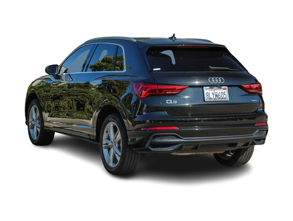 Thumbnail: 2019 Audi Q3 - 3