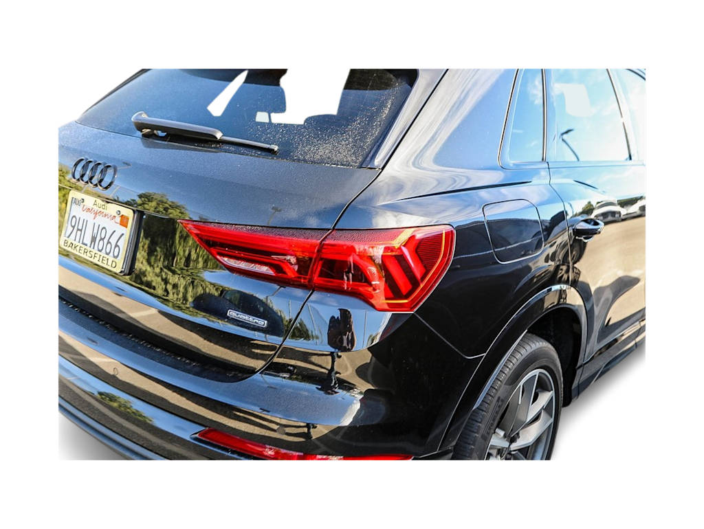 Thumbnail: 2023 Audi Q3 - 13