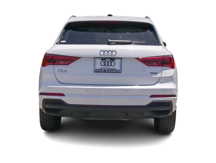 Thumbnail: 2024 Audi Q3 - 3