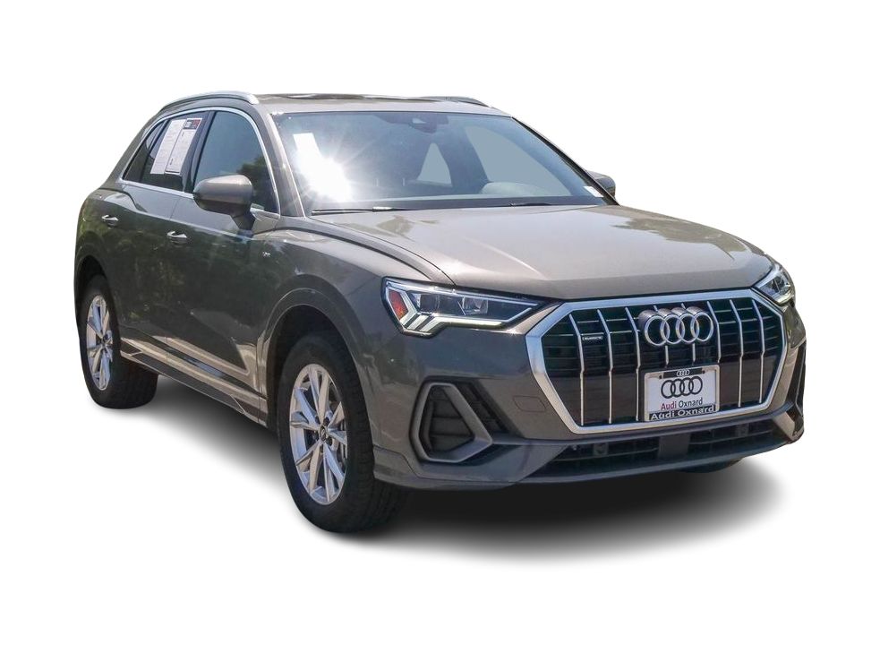 Thumbnail: 2025 Audi Q3 - 16