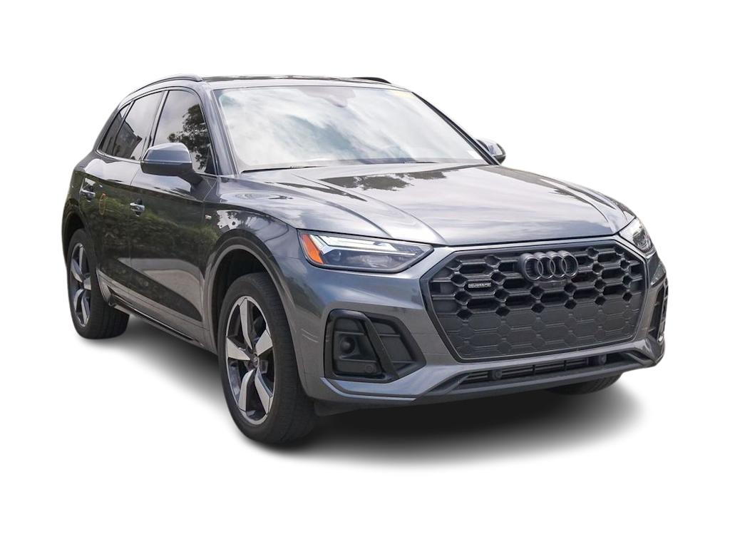 Thumbnail: 2023 Audi Q5 - 10