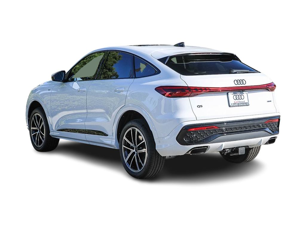Thumbnail: 2026 Audi Q5 - 3