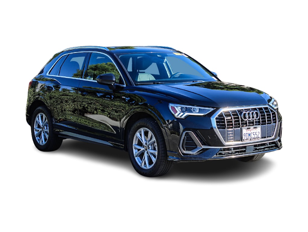 Thumbnail: 2023 Audi Q3 - 13
