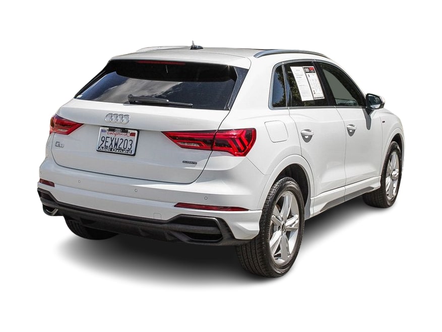 Thumbnail: 2023 Audi Q3 - 18