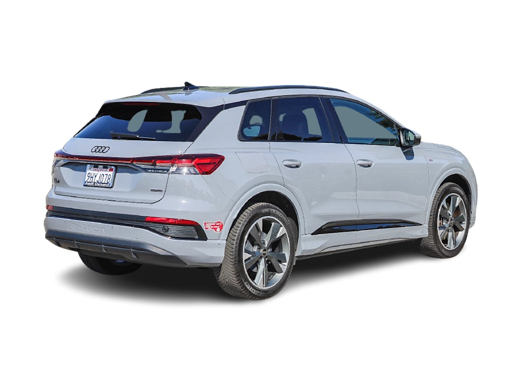 Thumbnail: 2023 Audi Q4 e-tron - 15