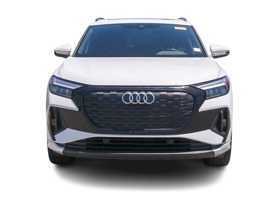 Thumbnail: 2024 Audi Q4 e-tron - 4