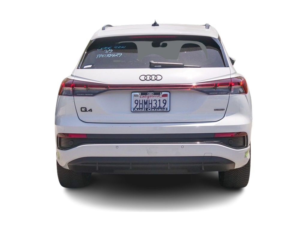 Thumbnail: 2023 Audi Q4 e-tron - 3