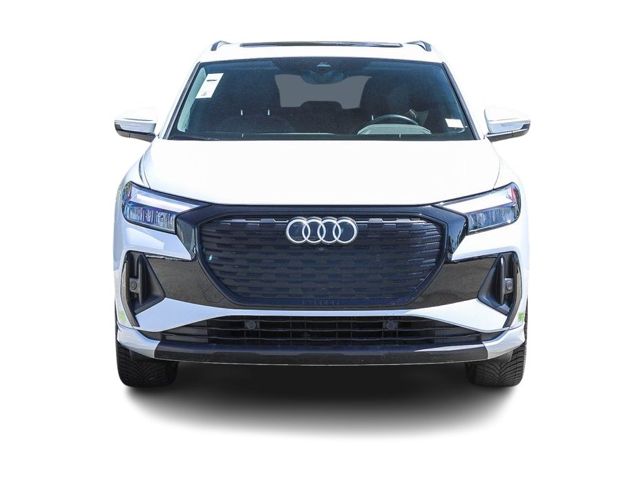 Thumbnail: 2023 Audi Q4 e-tron - 5