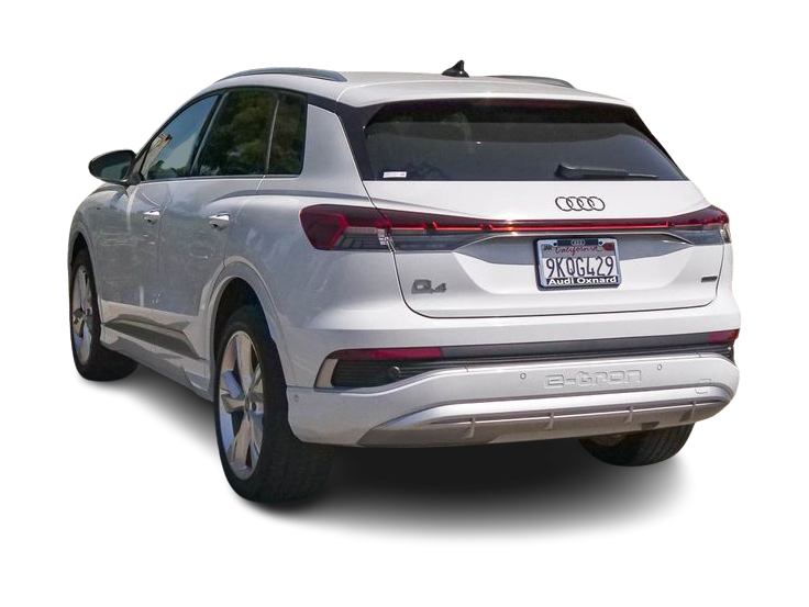 Thumbnail: 2023 Audi Q4 e-tron - 2