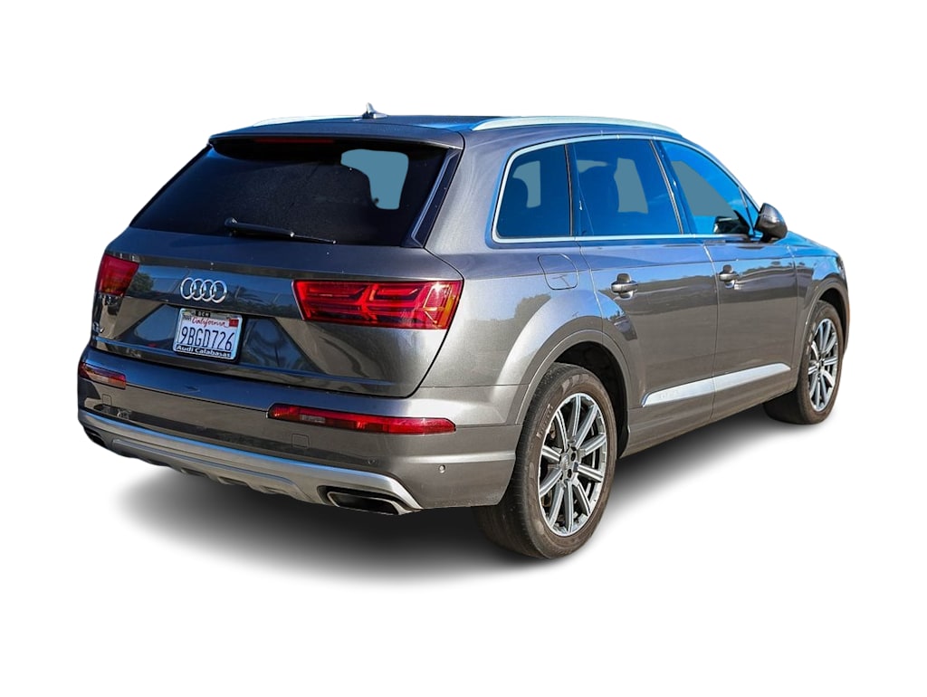 Thumbnail: 2019 Audi Q7 - 12