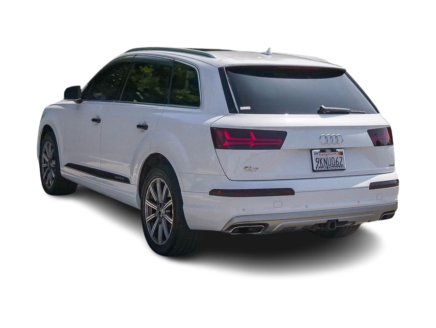 Thumbnail: 2019 Audi Q7 - 3