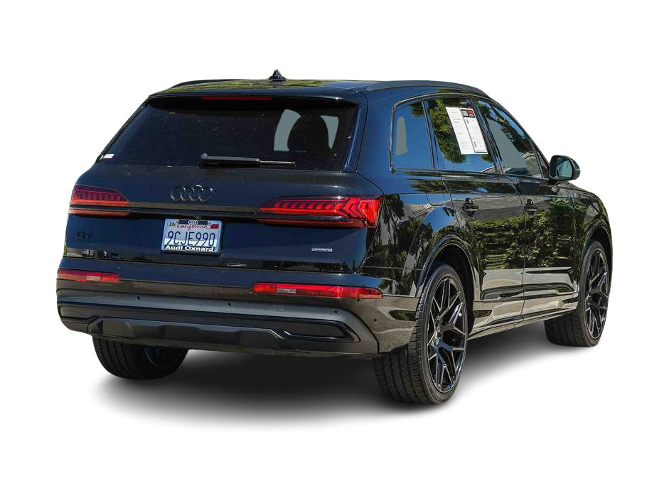 Thumbnail: 2022 Audi Q7 - 18