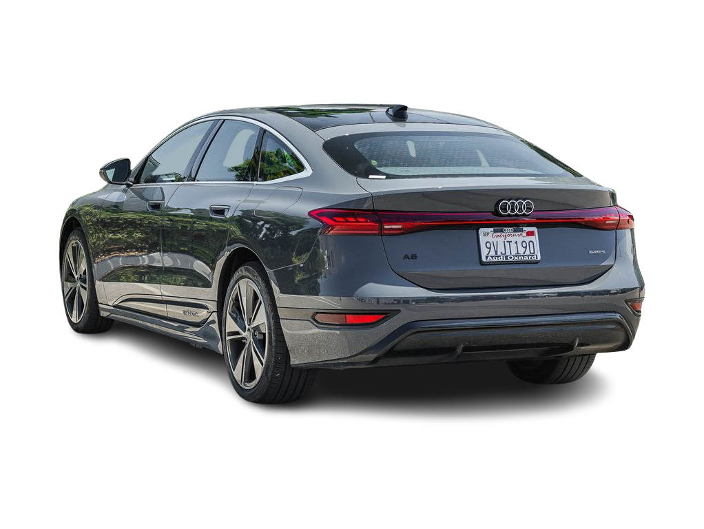 Thumbnail: 2025 Audi e-tron - 3