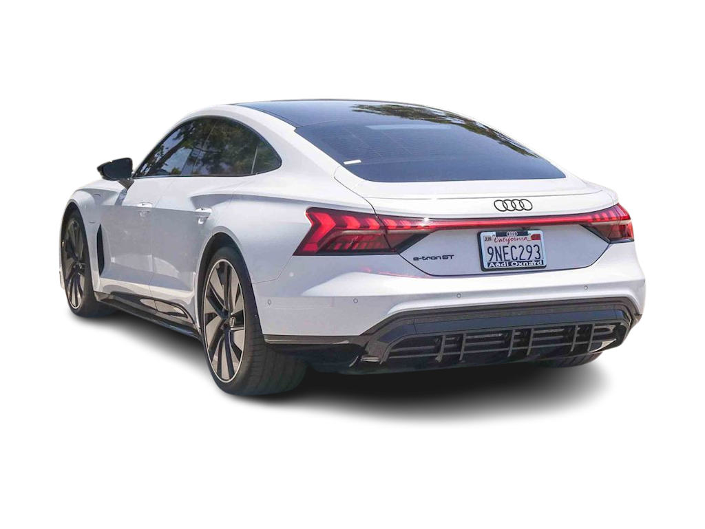 Thumbnail: 2024 Audi e-tron GT - 3