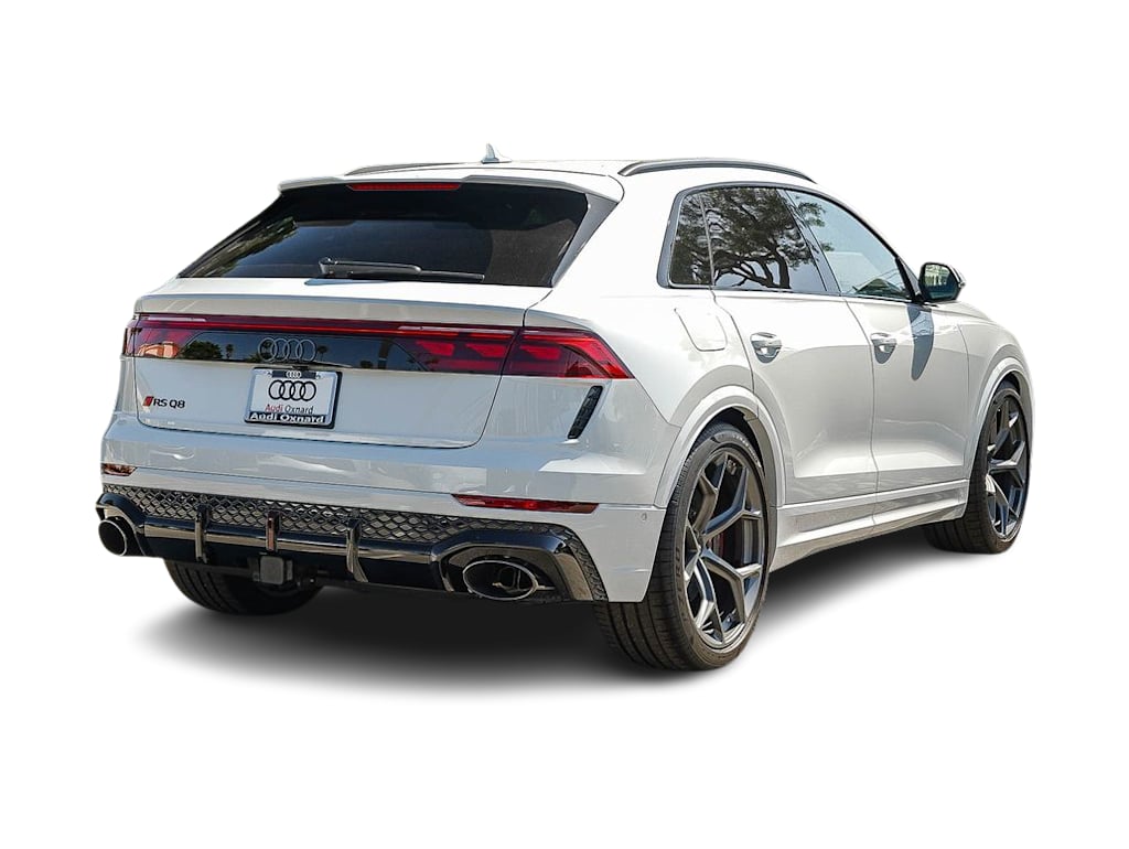 Thumbnail: 2026 Audi RS Q8 - 18