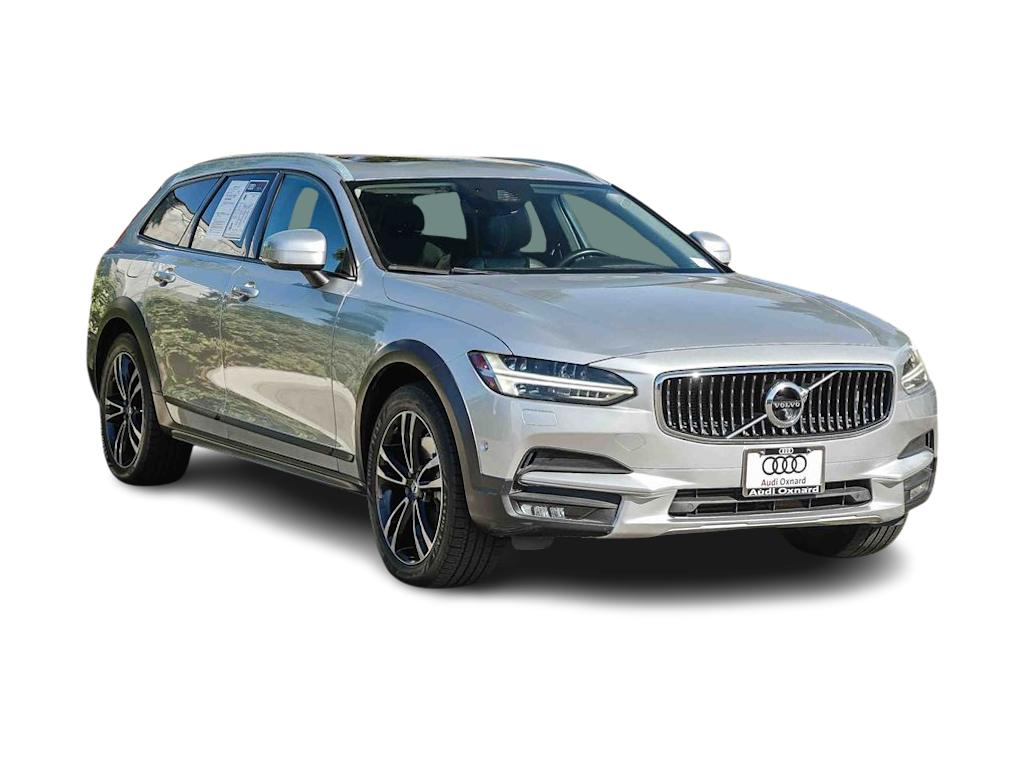 Thumbnail: 2018 Volvo V90 - 18