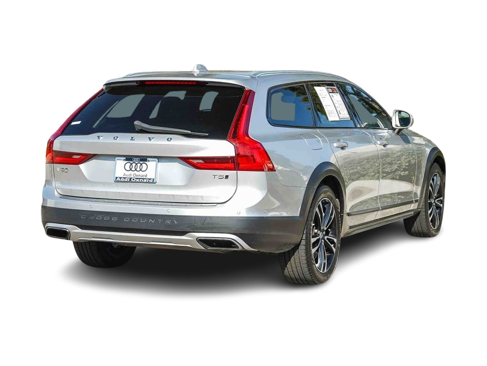 Thumbnail: 2018 Volvo V90 - 19