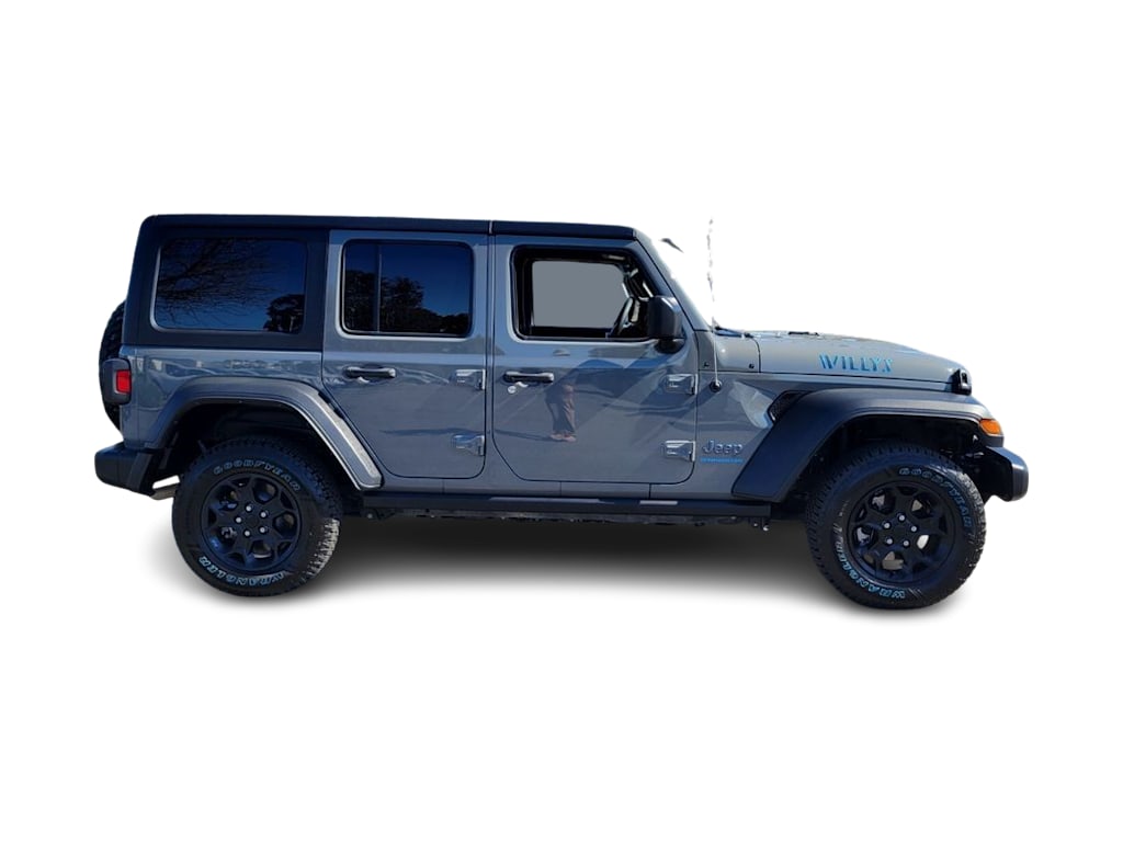 Thumbnail: 2023 Jeep Wrangler - 16