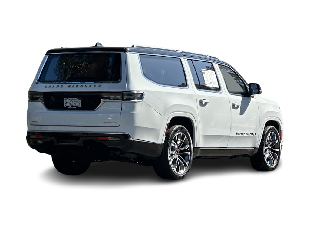 Thumbnail: 2023 Jeep Grand Wagoneer L - 17