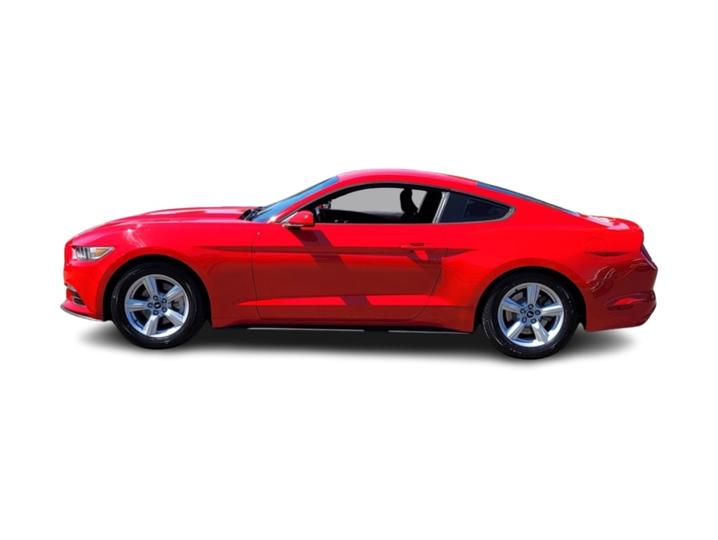 2016 Ford Mustang Base 3