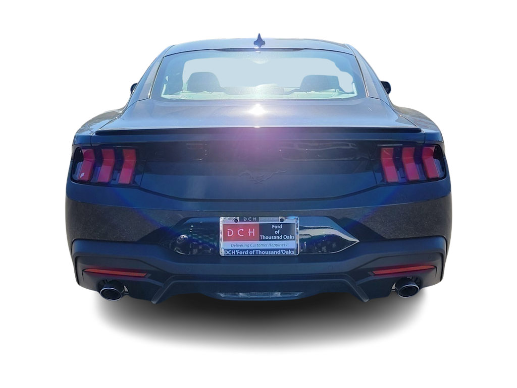 2025 Ford Mustang  5