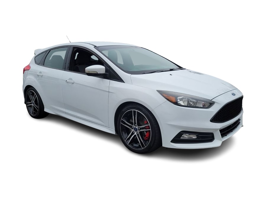 Thumbnail: 2017 Ford Focus - 19