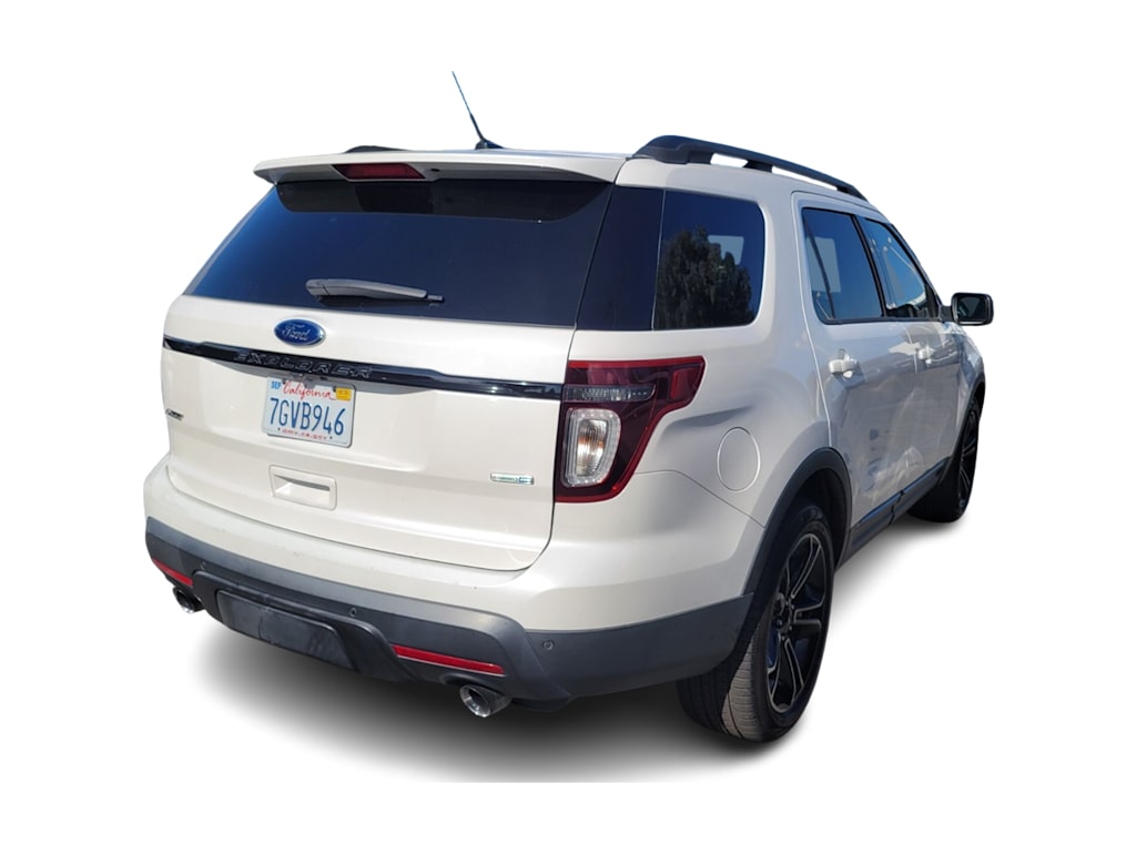Thumbnail: 2015 Ford Explorer - 7