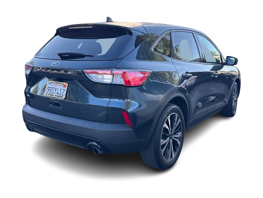 Thumbnail: 2022 Ford Escape - 10