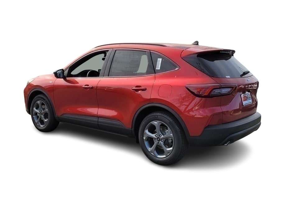 2025 Ford Escape ST-Line 4