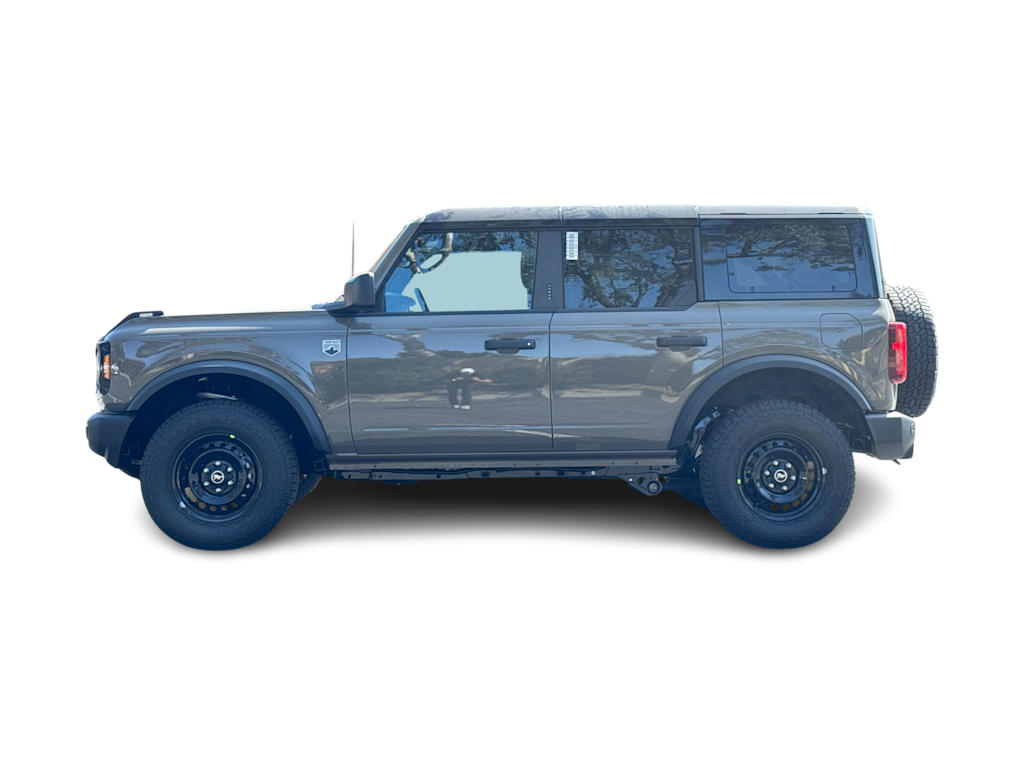 Thumbnail: 2026 Ford Bronco - 3