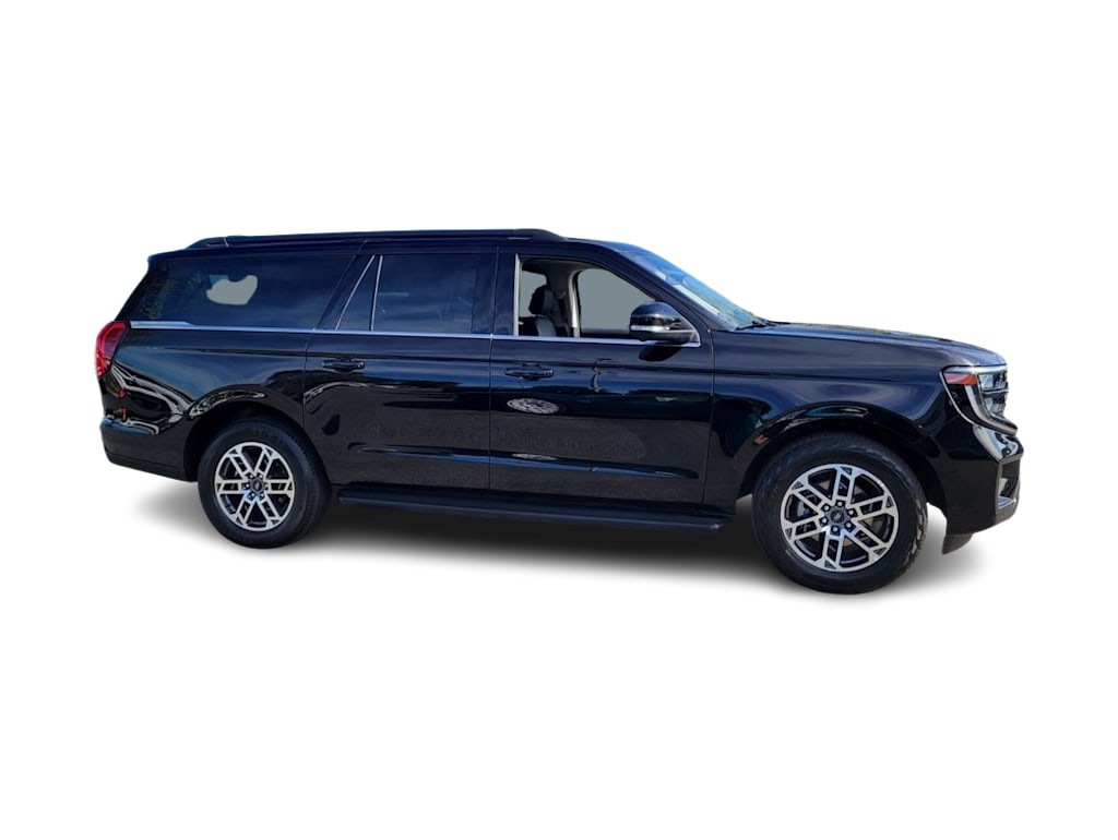 Thumbnail: 2025 Ford Expedition MAX - 17
