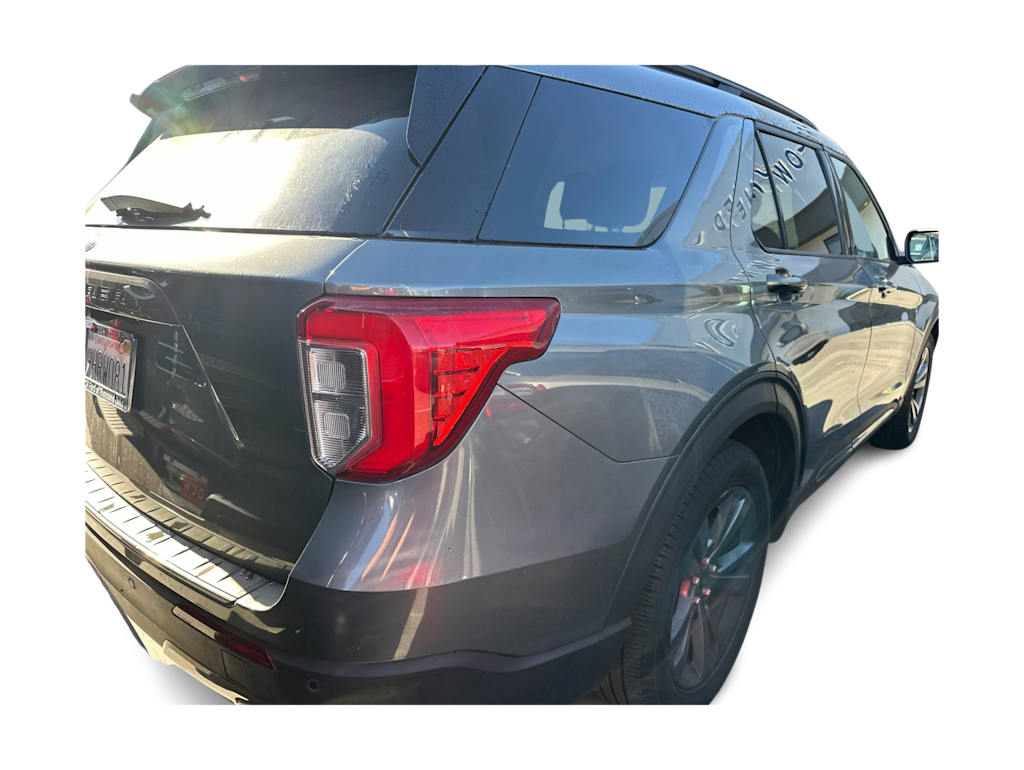 Thumbnail: 2023 Ford Explorer - 8