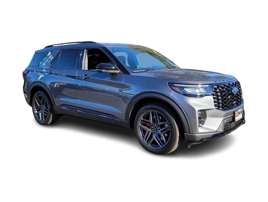 2025 Ford Explorer ST 17