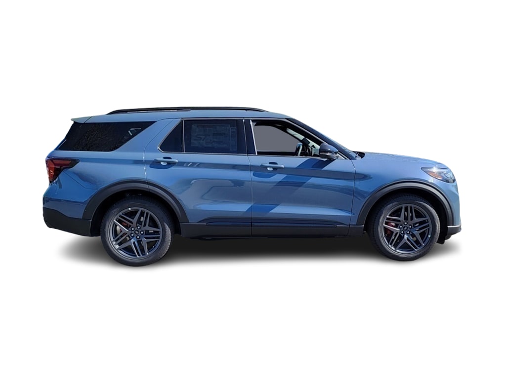 2025 Ford Explorer ST 17