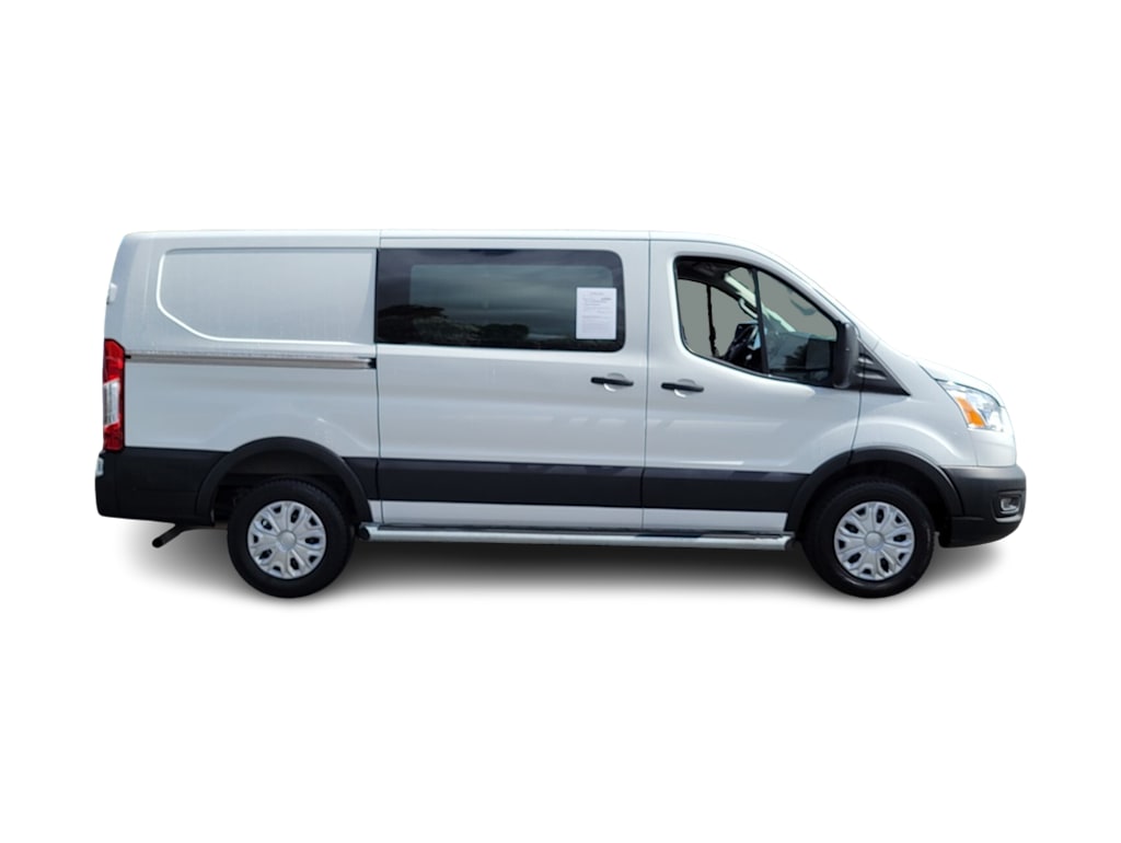 2022 Ford Transit Series 250 18