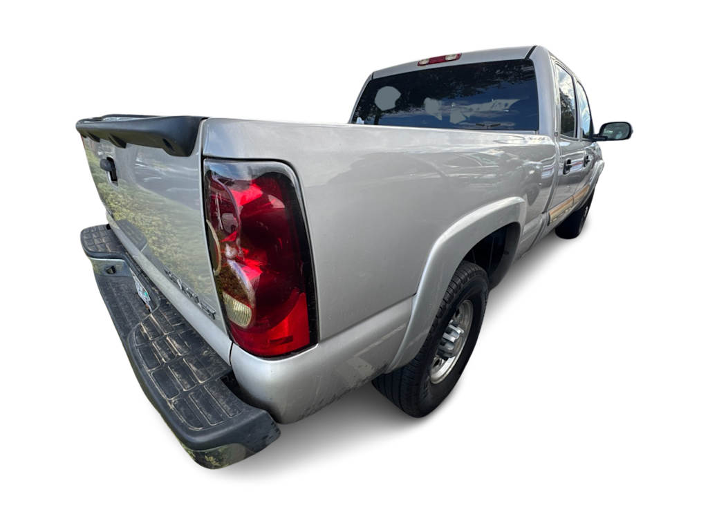 Thumbnail: 2004 Chevrolet Silverado 2500 - 9