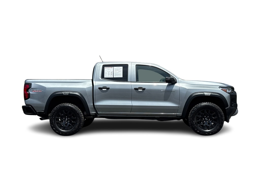 Thumbnail: 2025 Chevrolet Colorado - 19