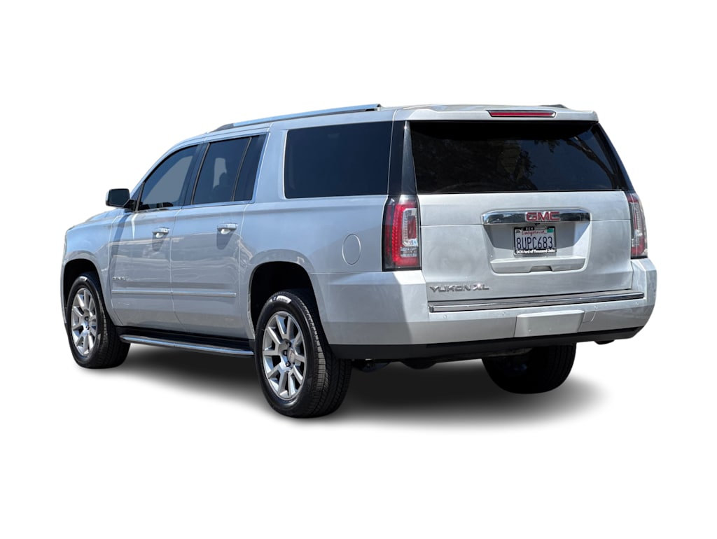 Thumbnail: 2019 GMC Yukon XL - 4