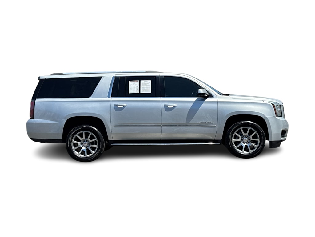 Thumbnail: 2019 GMC Yukon XL - 19