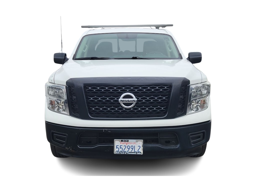 Thumbnail: 2017 Nissan Titan - 6