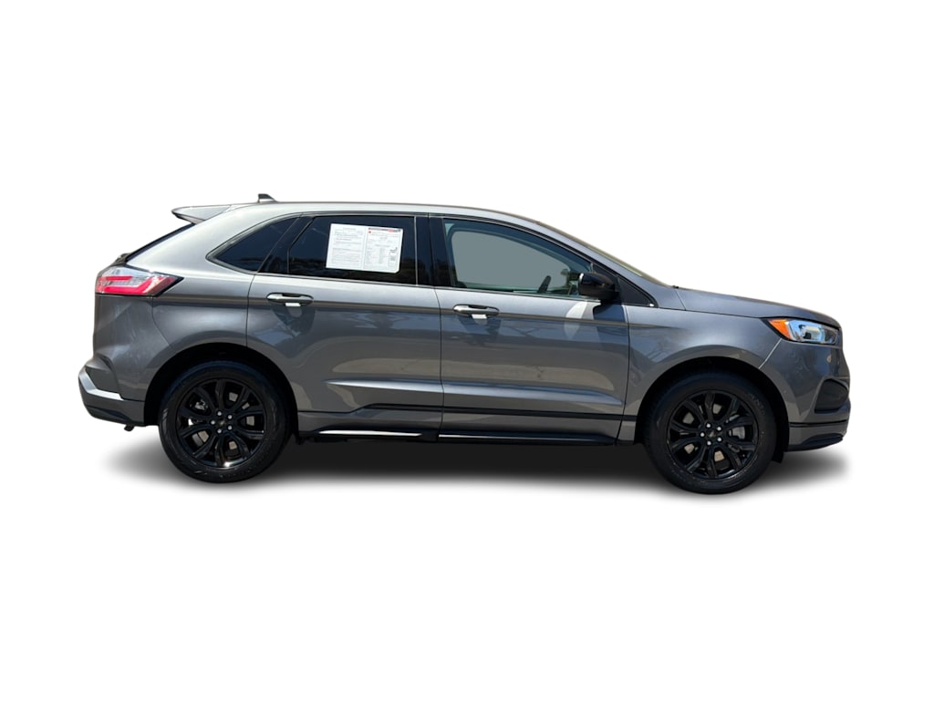 Thumbnail: 2023 Ford Edge - 19