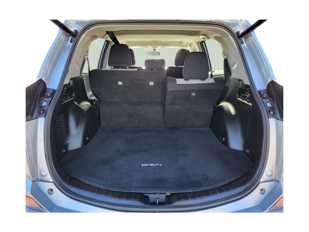 Thumbnail: 2016 Toyota RAV4 - 15