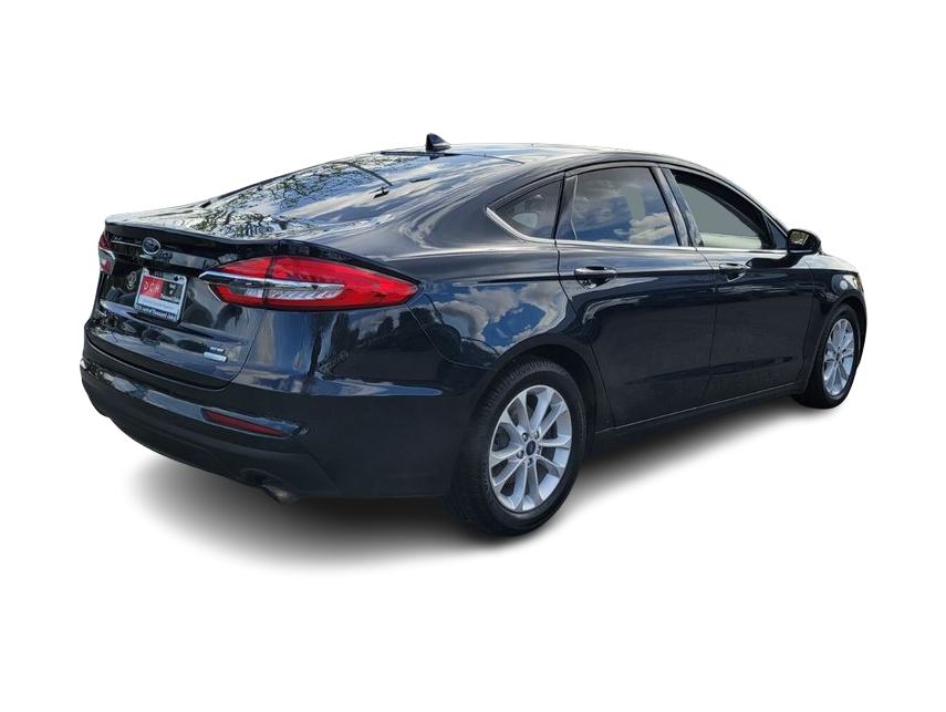 Thumbnail: 2020 Ford Fusion - 18