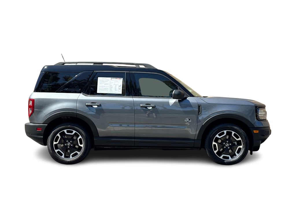 Thumbnail: 2022 Ford Bronco Sport - 19