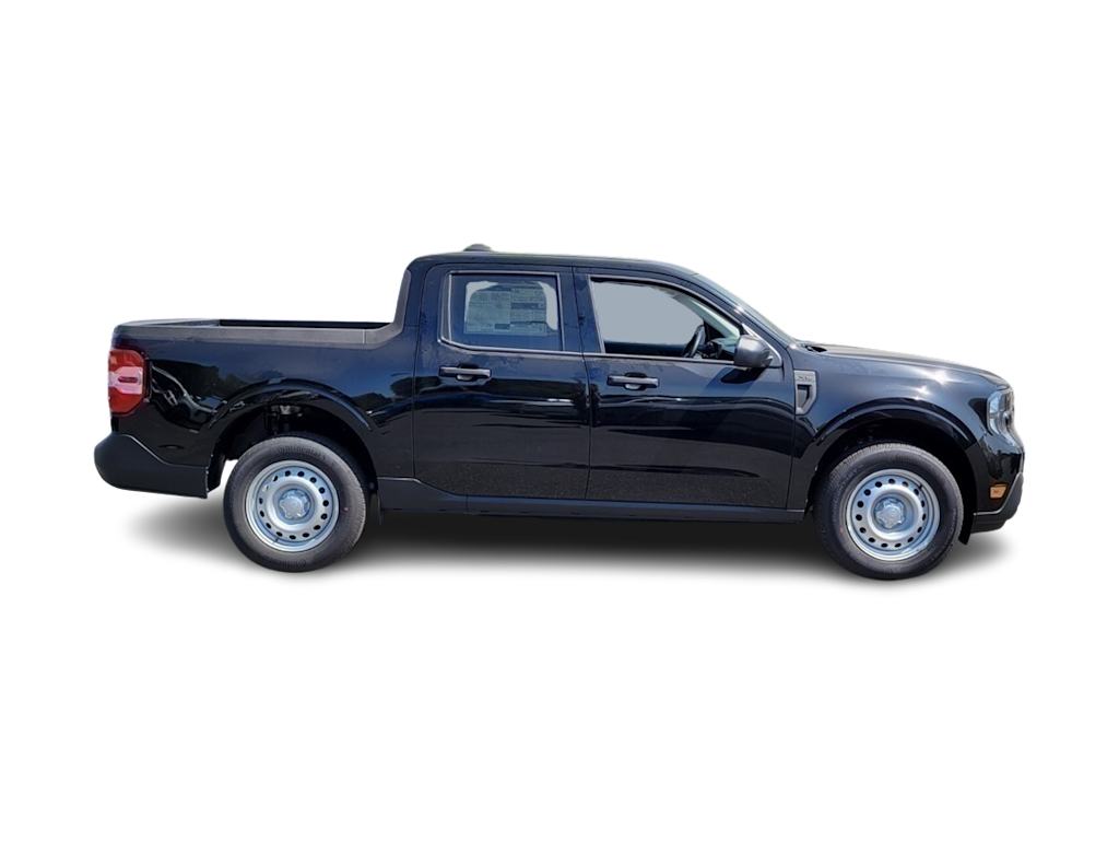 Thumbnail: 2025 Ford Maverick - 17