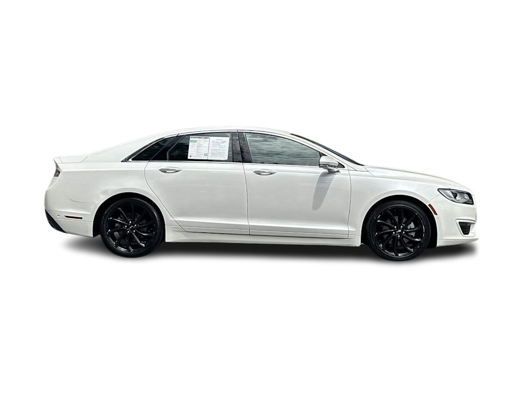 Thumbnail: 2020 Lincoln MKZ - 15