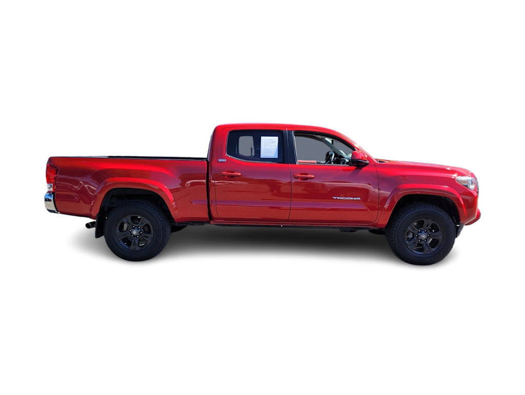 2016 Toyota Tacoma SR5 19