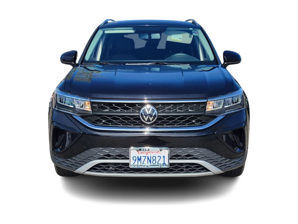 Thumbnail: 2022 Volkswagen Taos - 6