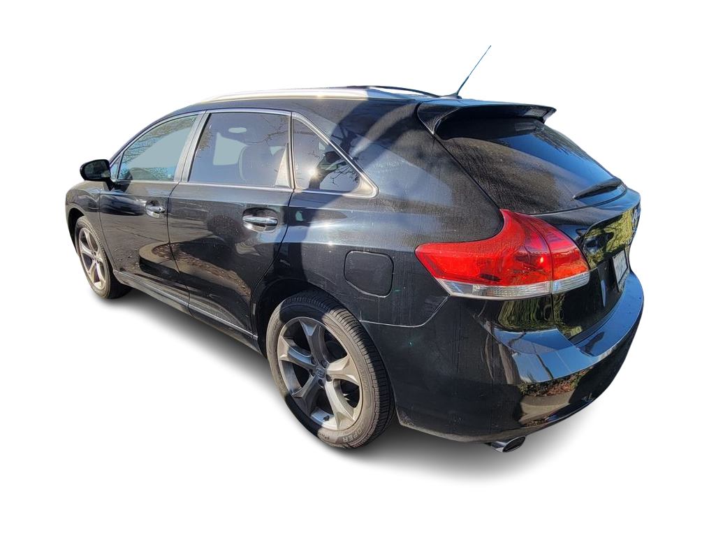 Thumbnail: 2011 Toyota Venza - 2